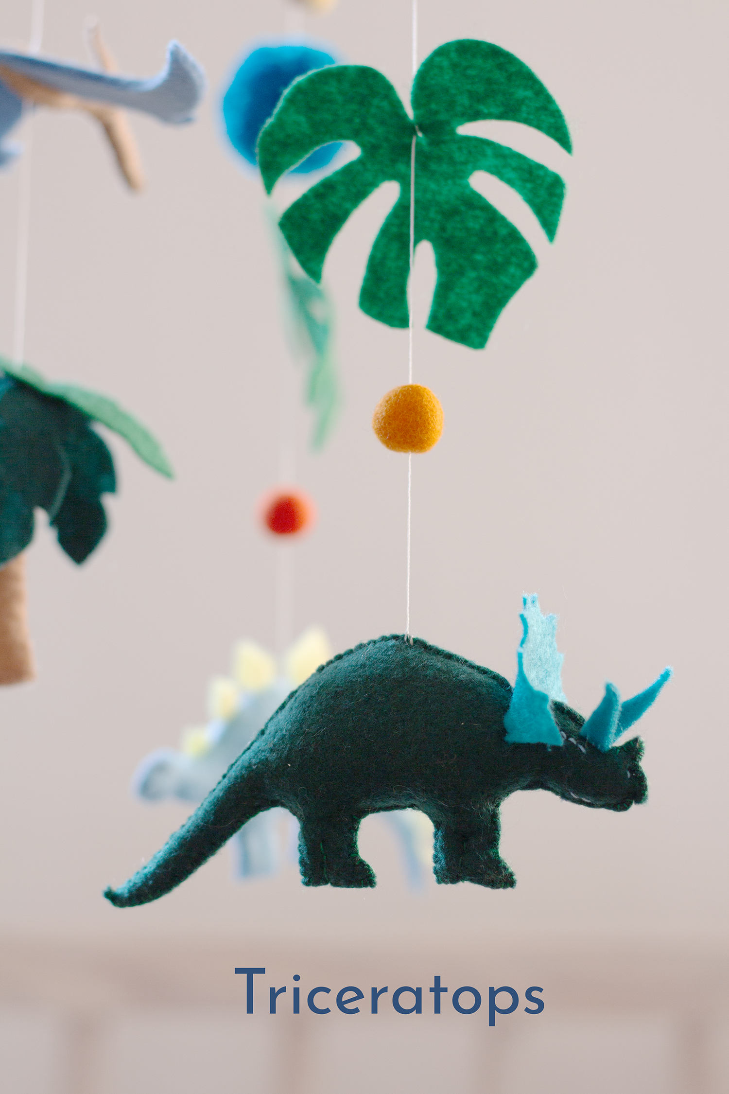 Dinos in Paradise V1 Split Frame Mobile